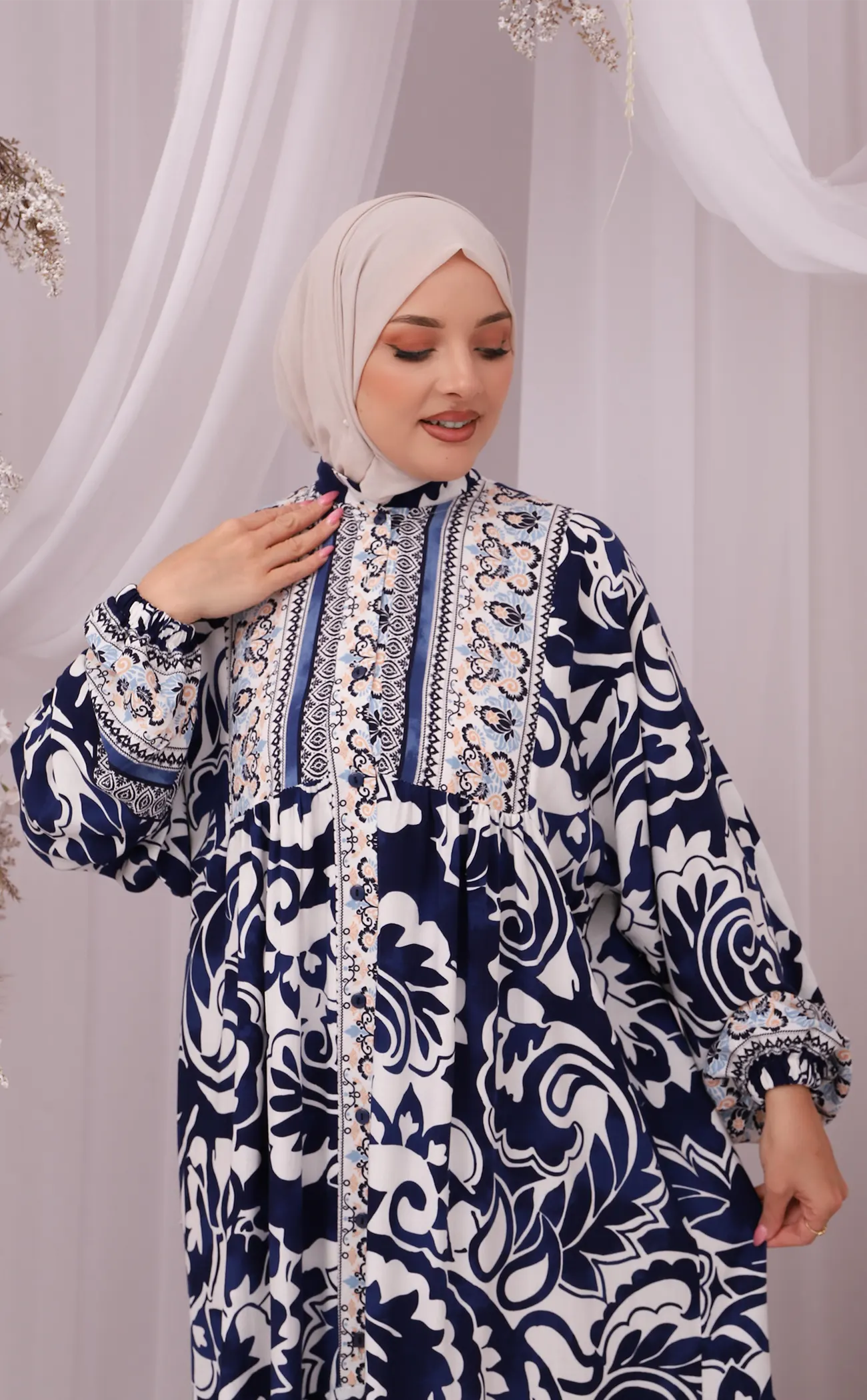 Robe Balkis (13)