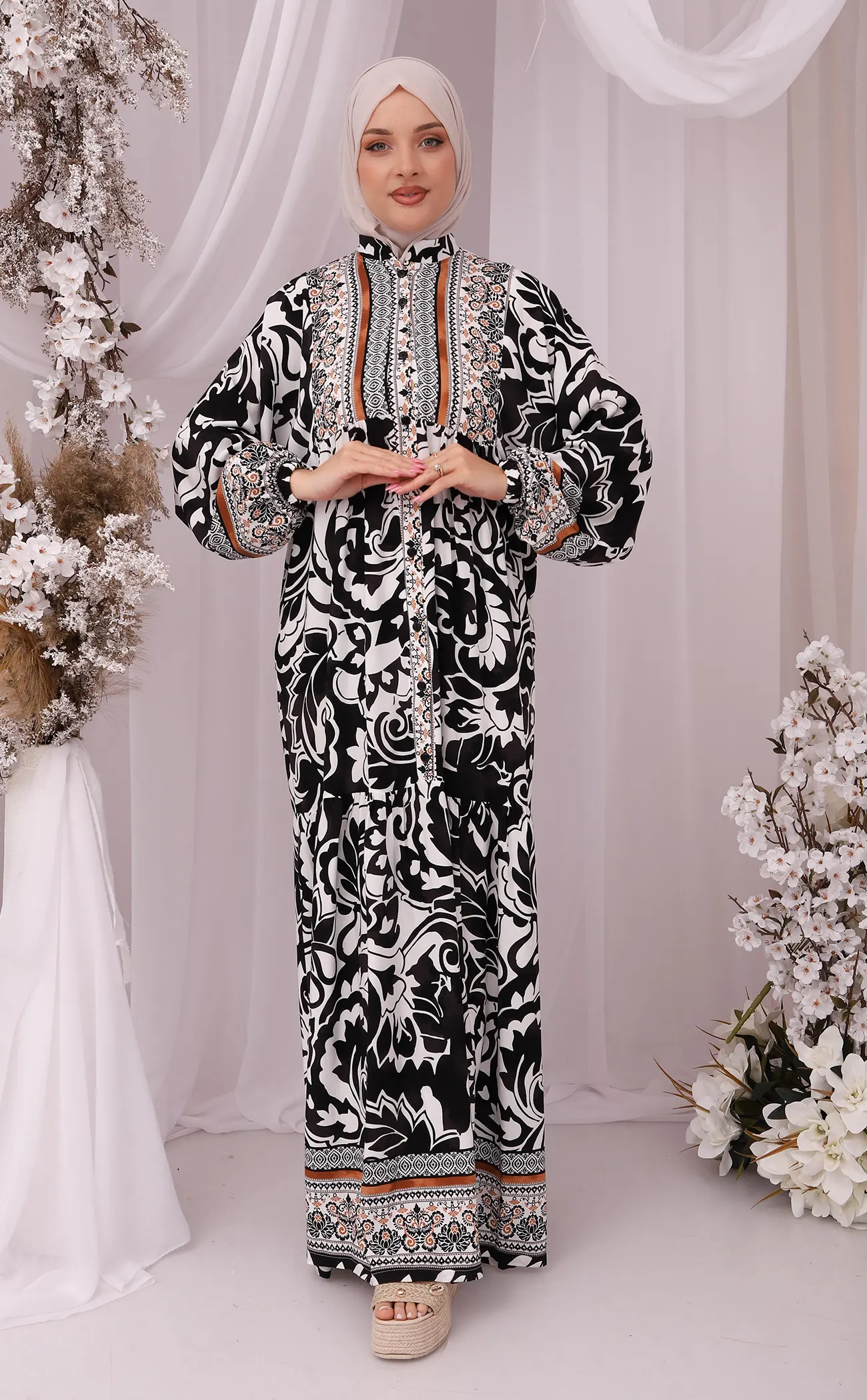 Robe Balkis (20)